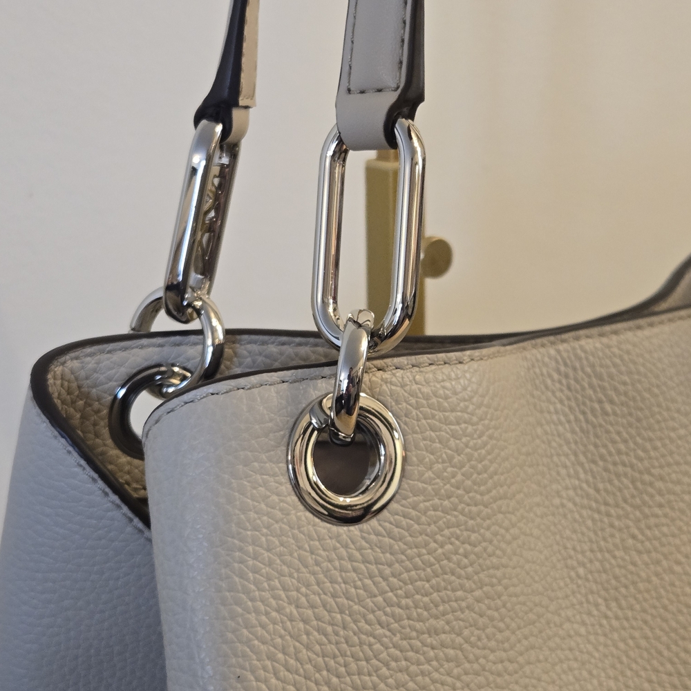 Michael Kors Kensington Large Leather Tote – Cream - Picture 4 of 10